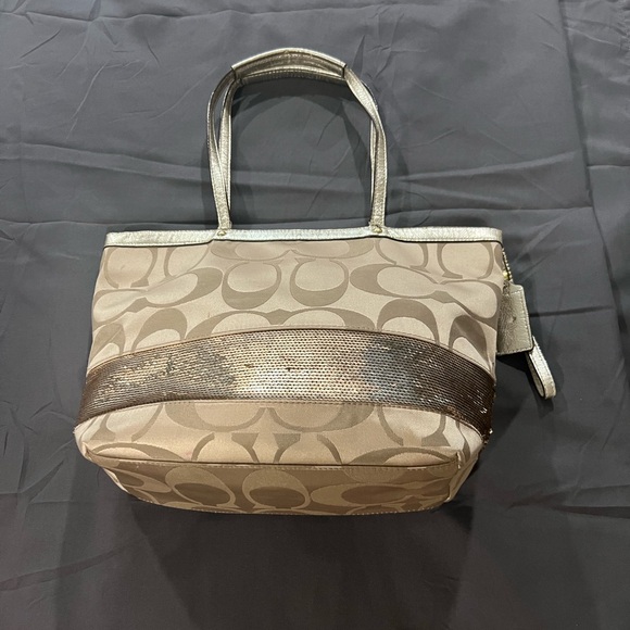 Coach Gold Jacquard Signature Gold Sequins Zip Tote Purse - Picture 3 of 8